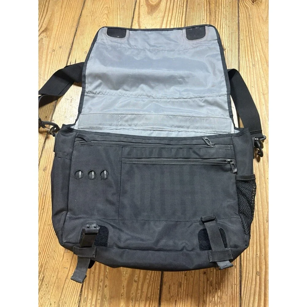 Nike Messenger Bag Black Vintage Crossbody Flap Travel Carry On Satchel Laptop